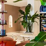 Plaza Готель 4*