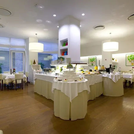 Plaza 4* Sorrento