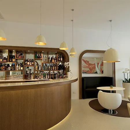 Plaza 4* Sorrento